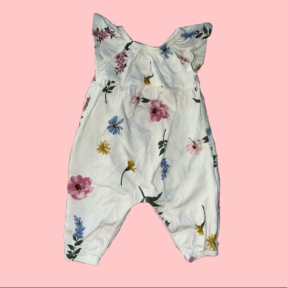 Floral one piece 0-3 months - Picture 1 of 1